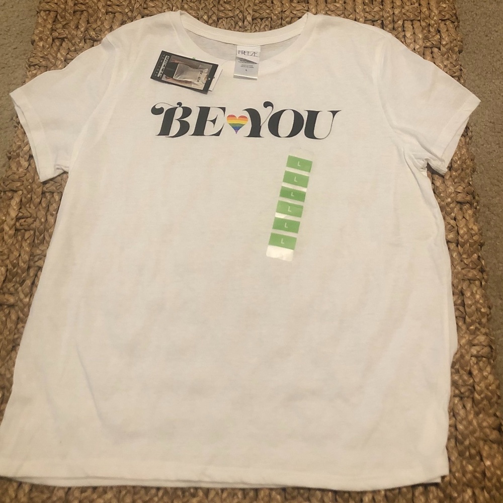 Freeze brand “BE YOU” Logo Shirt Ladies Size L.